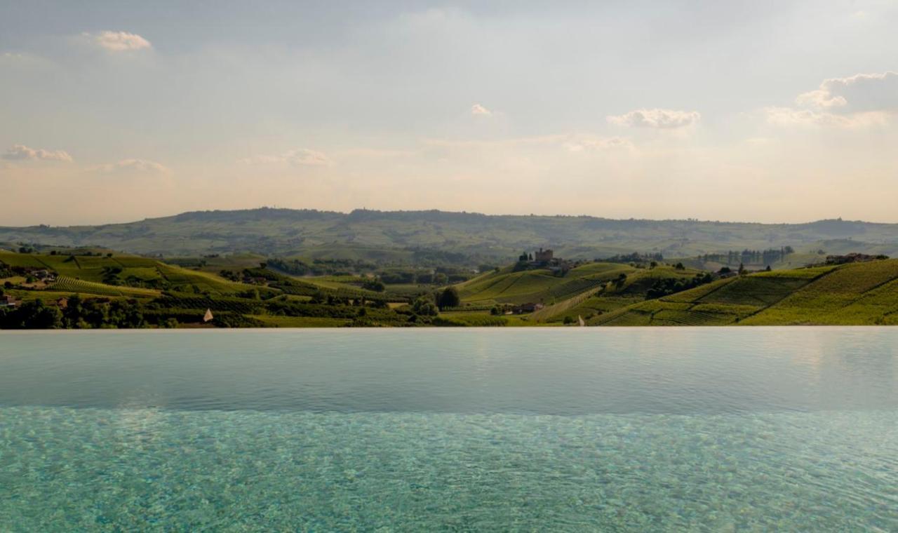 Le Vecchie Persiane - Bed & Breakfast Диано-д'Альба Экстерьер фото